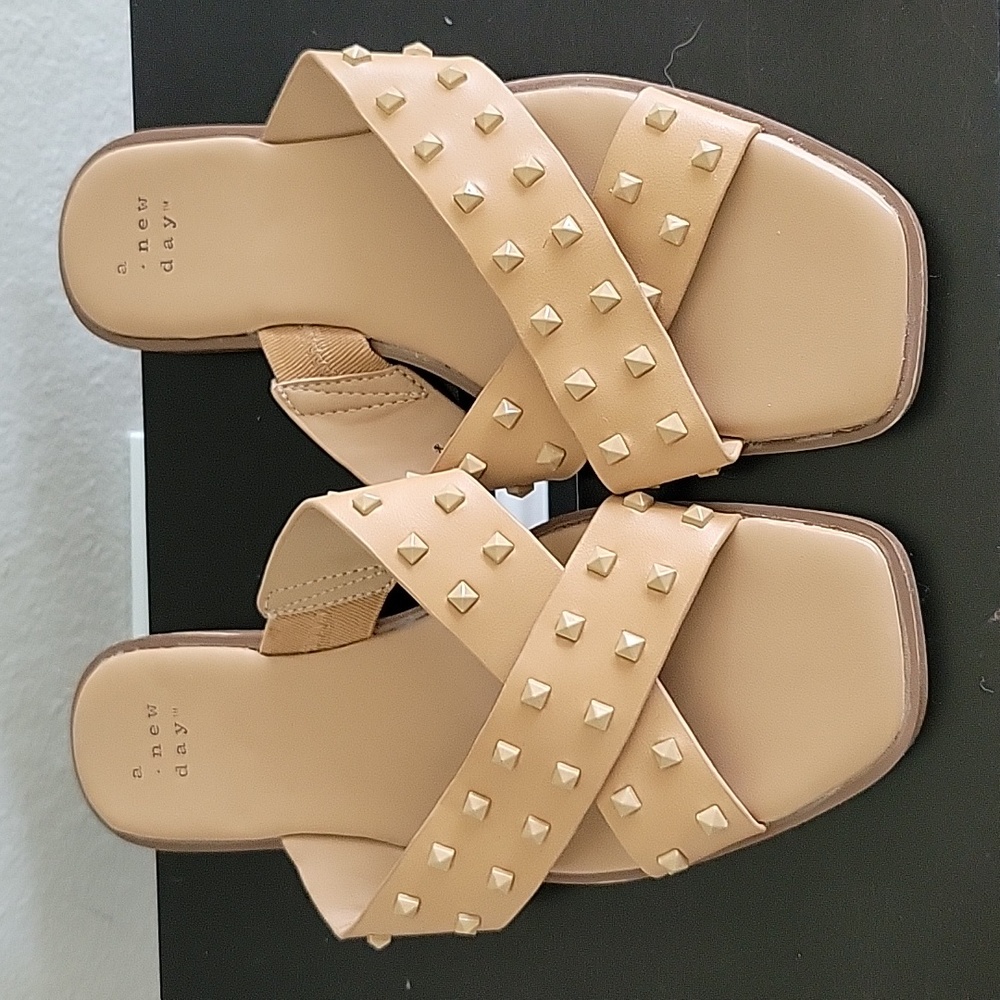 Size 6 tan/neutral A New Day slip-on sandals